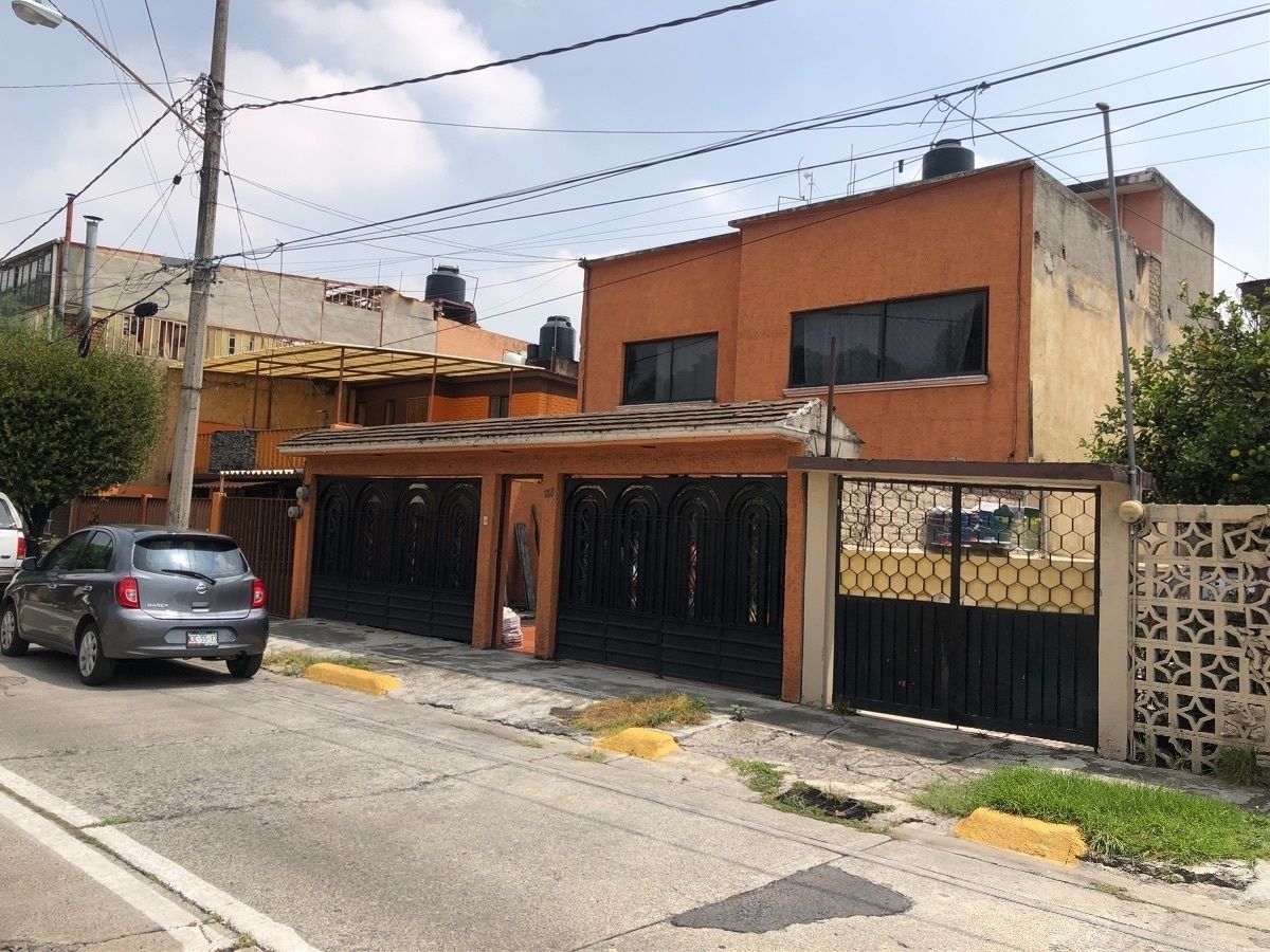 Amplia casa en renta en Jacarandas, Tlalnepantla | EasyBroker