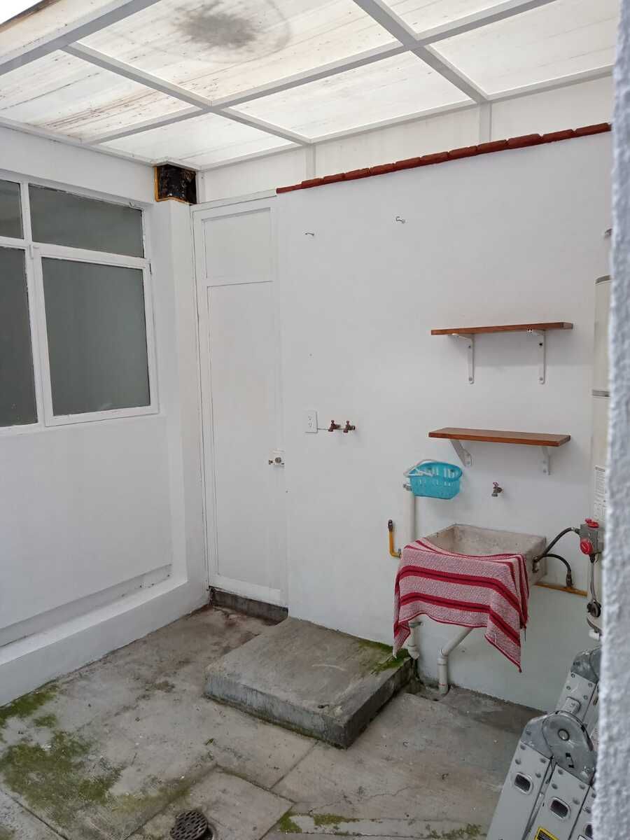 10 de 19: patio de servicio