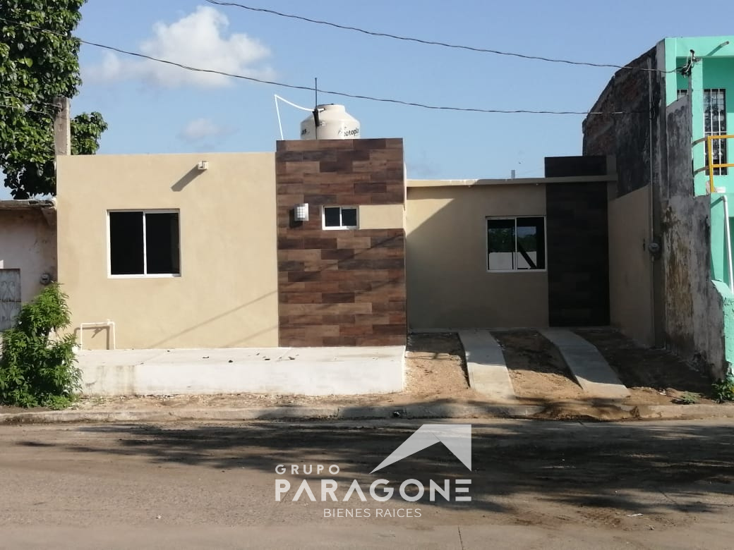 CASA RECIEN REMODELADA EN VENTA EN GRAL. RAFAEL BUELNA