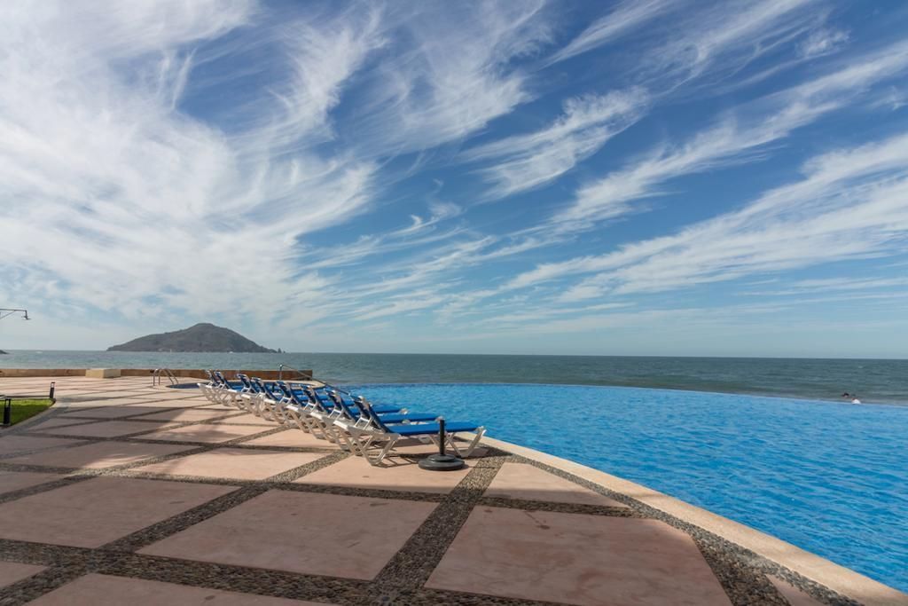 CONDOMINIOS GAVIAS GRAND TORRE SUR 