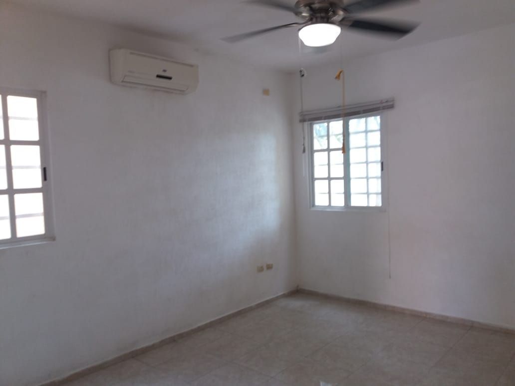 4 de 16: RECAMARA FRONTAL CON A/C Y VENTILADOR