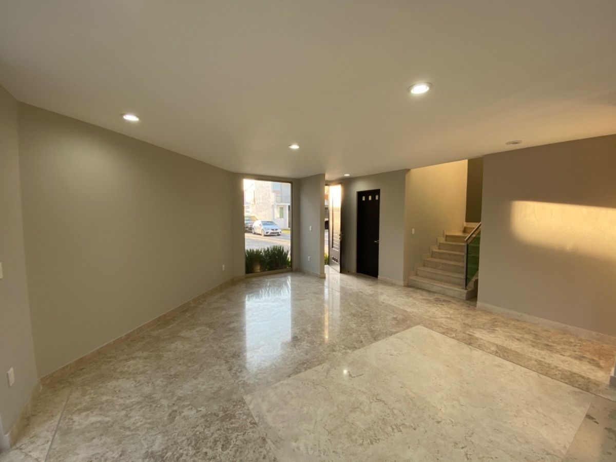 2 de 19: Sala
