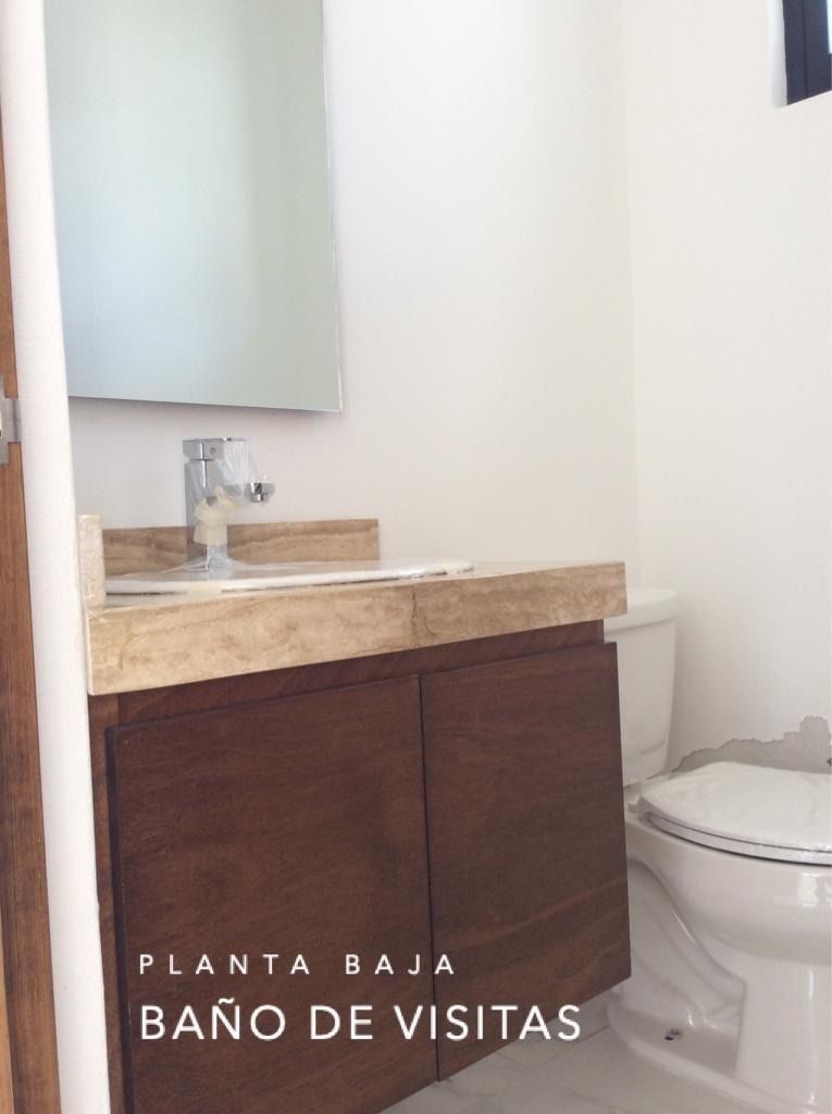 MEDIO BAÑO DE VISITAS