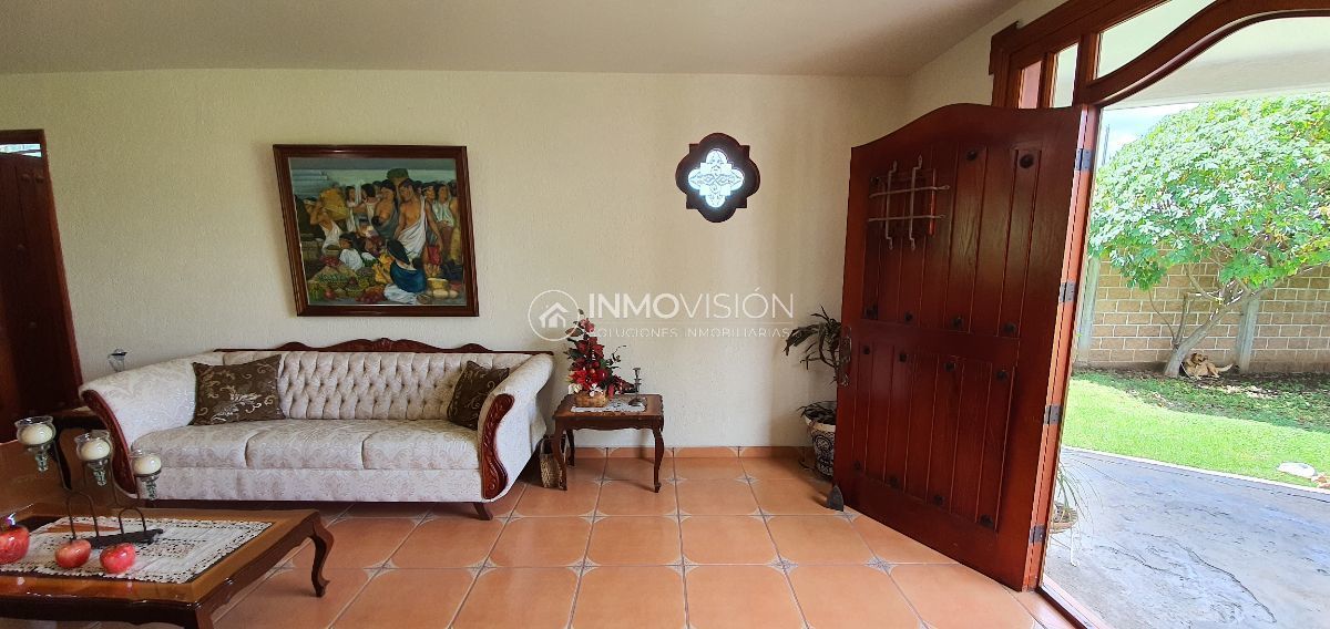 4 de 50: Entrada a sala 
