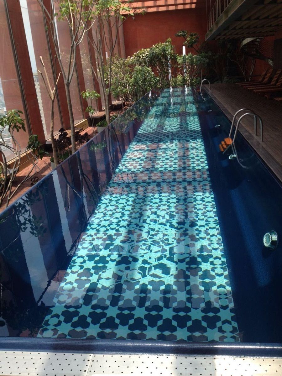 1 of 10: Alberca amenidades piso 25