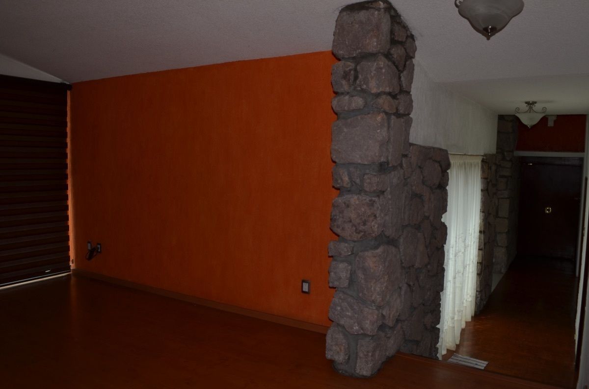 16 de 19: PISOS LAMINADOS