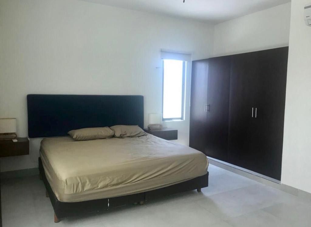 Villa en San Bruno, Dzemul, foto 13 de 16
