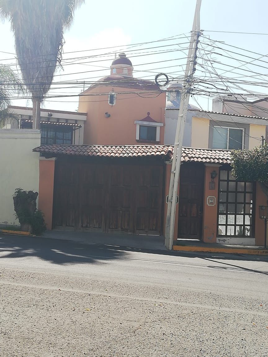 CASA EN VENTA TEJEDA