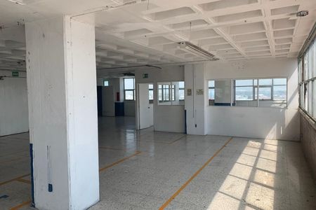 Excelente Bodega en Renta de 1000m2 en Alce Blanco.