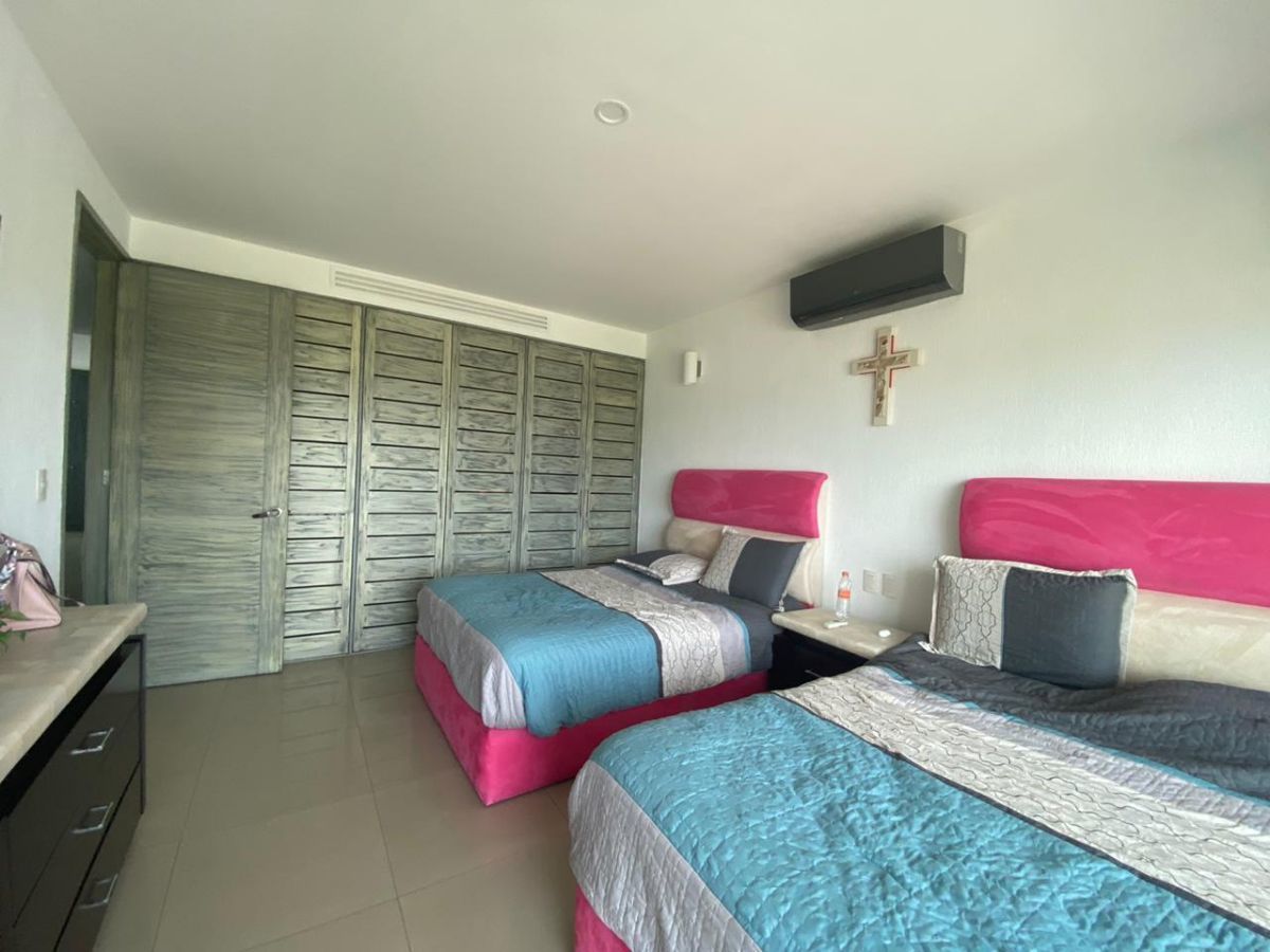 Acapulco depto playa diamante