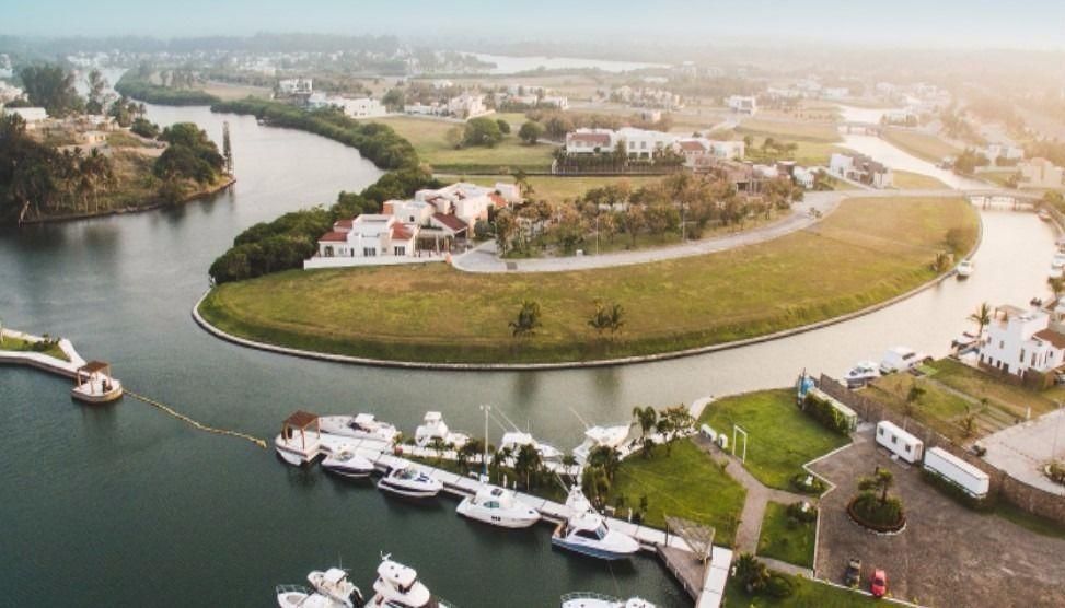 TERRENOS EN VENTA EN EL DORADO RESIDENCIAL Y MARINA, BOCA DEL RÍO