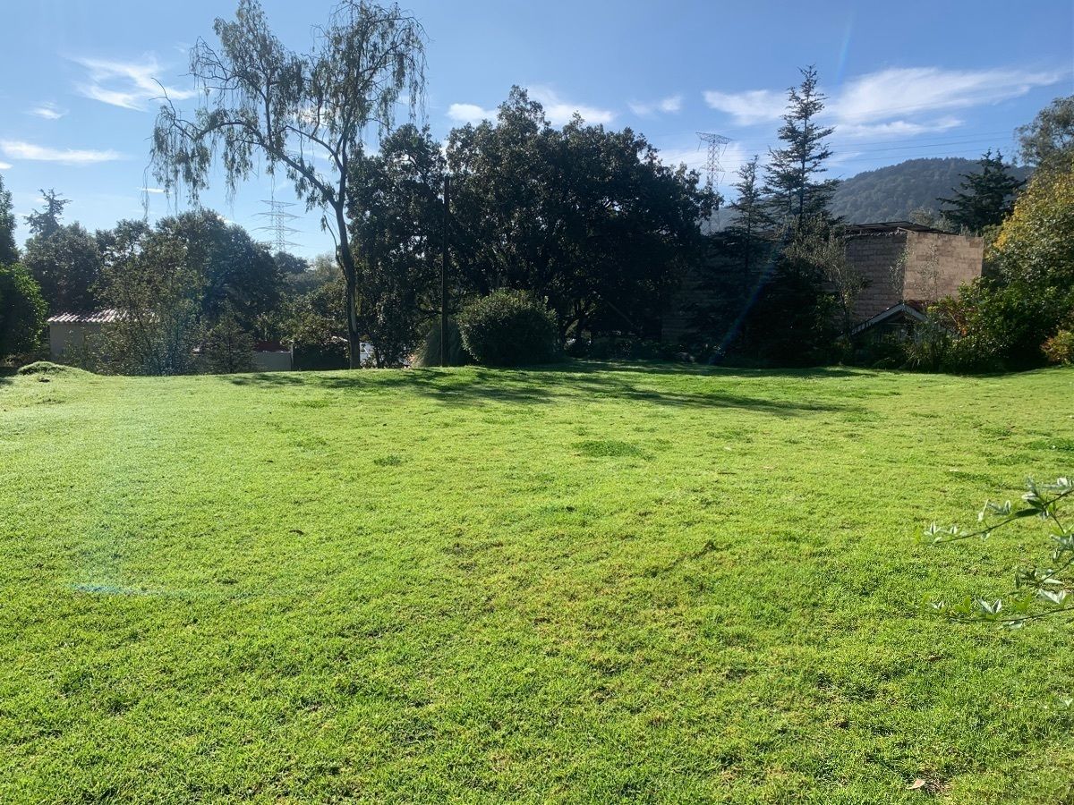 VENTA TERRENO EN FRACCIONAMIENTO MUY EXCLUSIVO