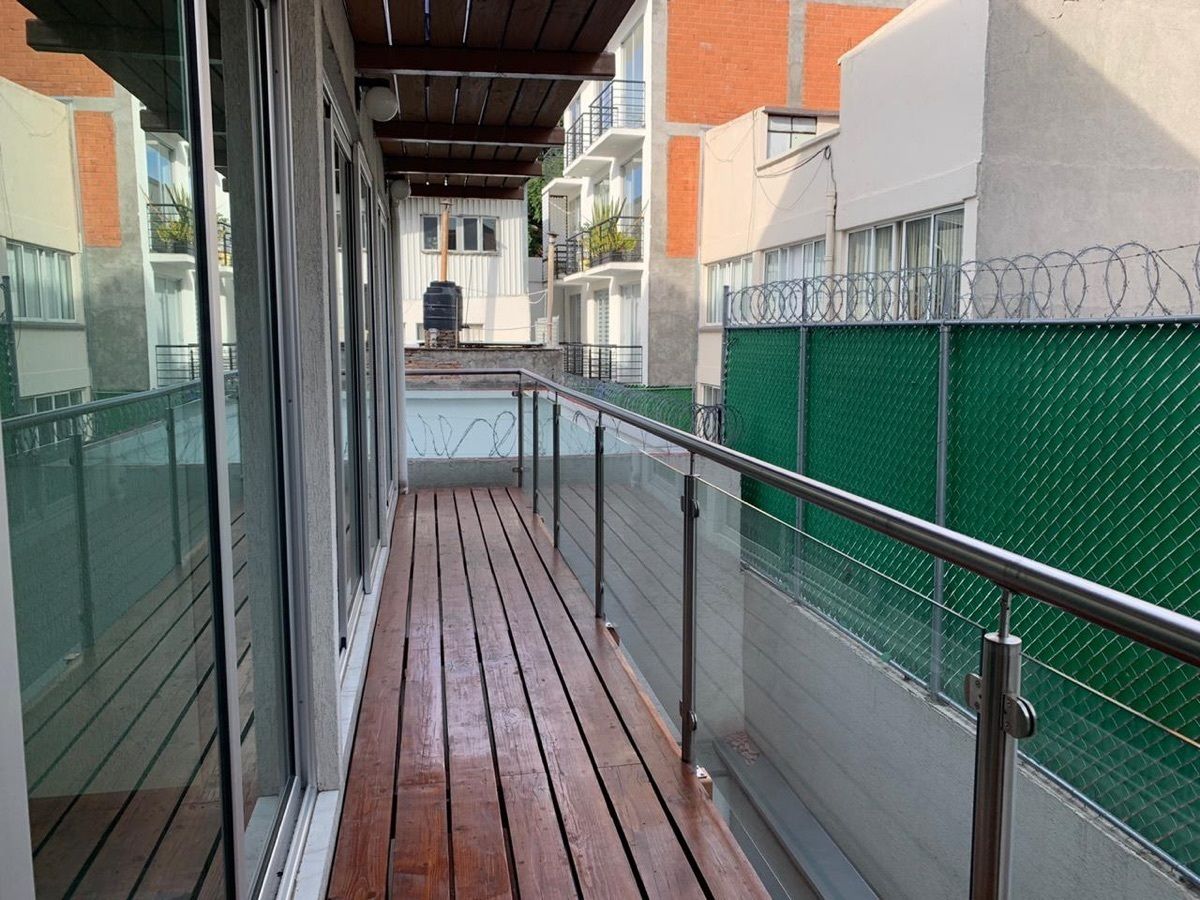 https://assets.easybroker.com/property_images/1824221/27798876/EB-FZ4221.jpg?version=1603576548