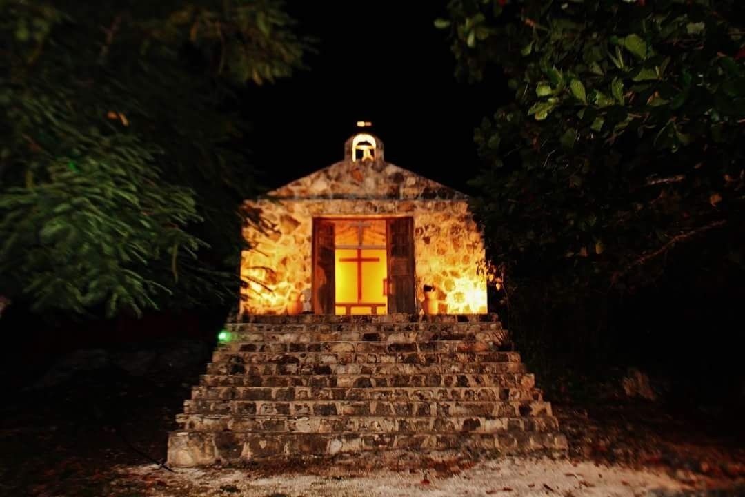 5 de 31: Capilla de la Finca