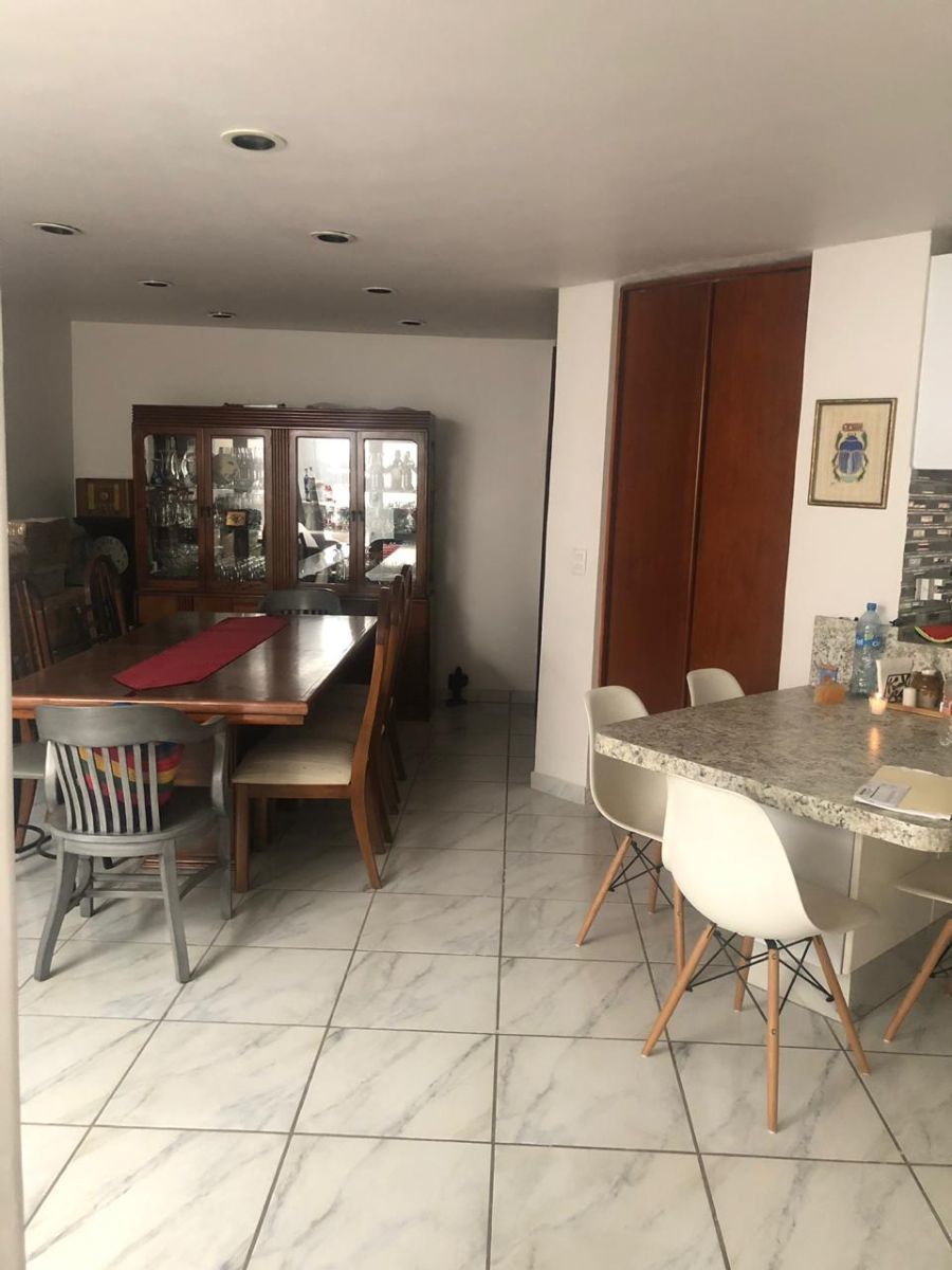 3 de 12
