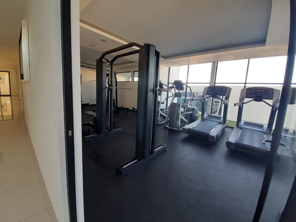 13 de 14: gimnasio