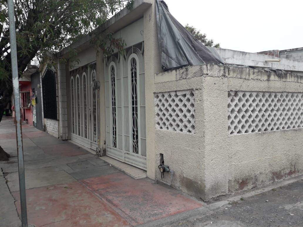3 de 8