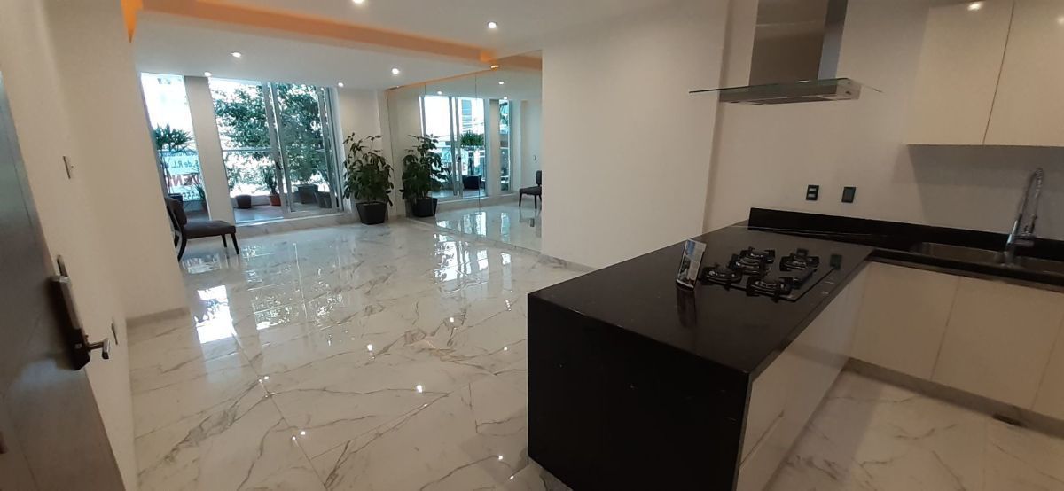 Departamento 183 m2, 3 recs, 3 baños, 3 cajones, bodega, roof garden, Del Valle