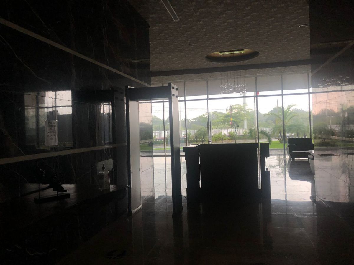 3 de 43: Lobby