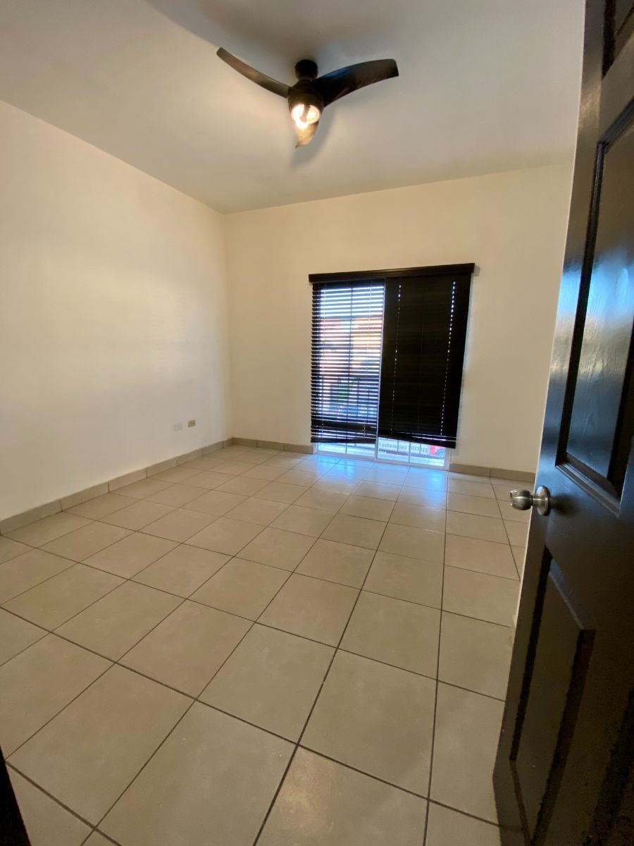 11 de 21: Recámara principal