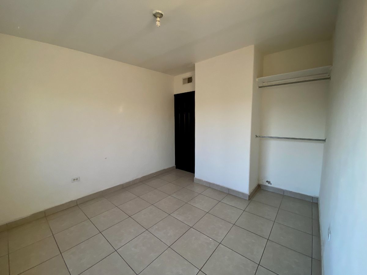 16 de 21: Recámara 2