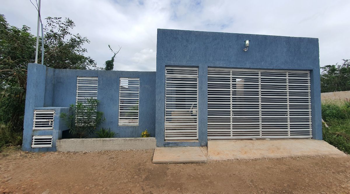1 de 21: Fachada