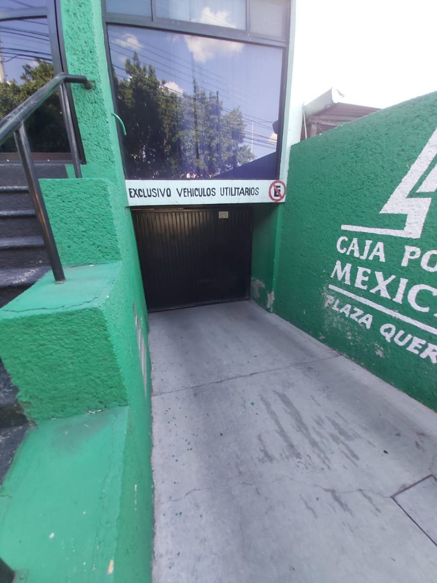 4 de 25