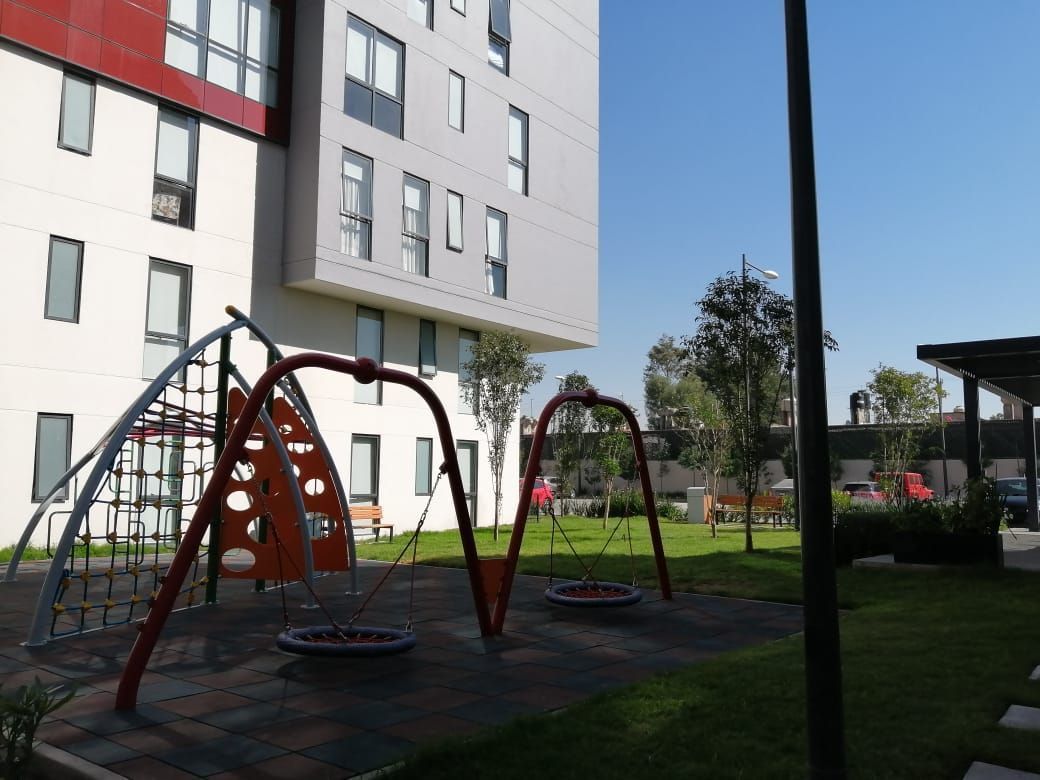 17 of 18: VSITA ZONA DE JUEGOS