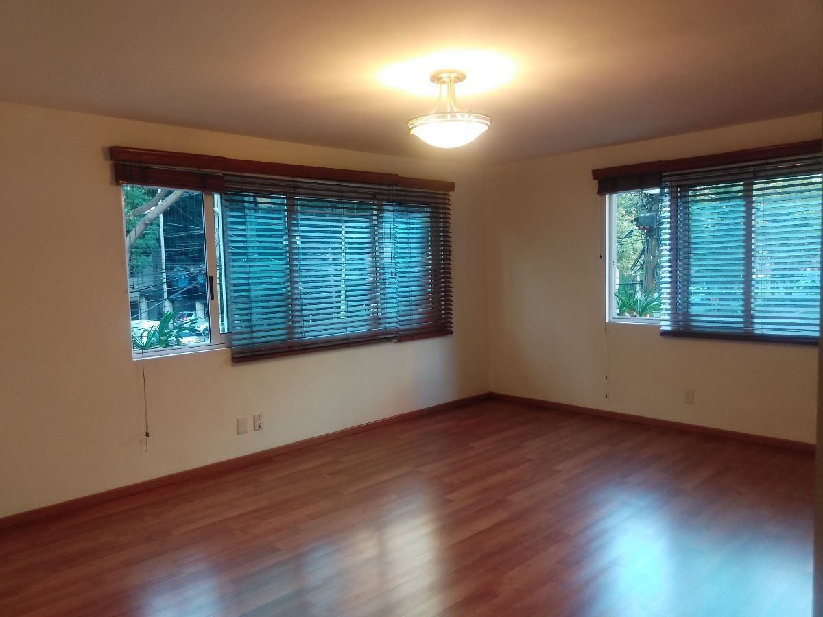 Casa con uso de suelo en renta, Polanco II Sección, Polanco