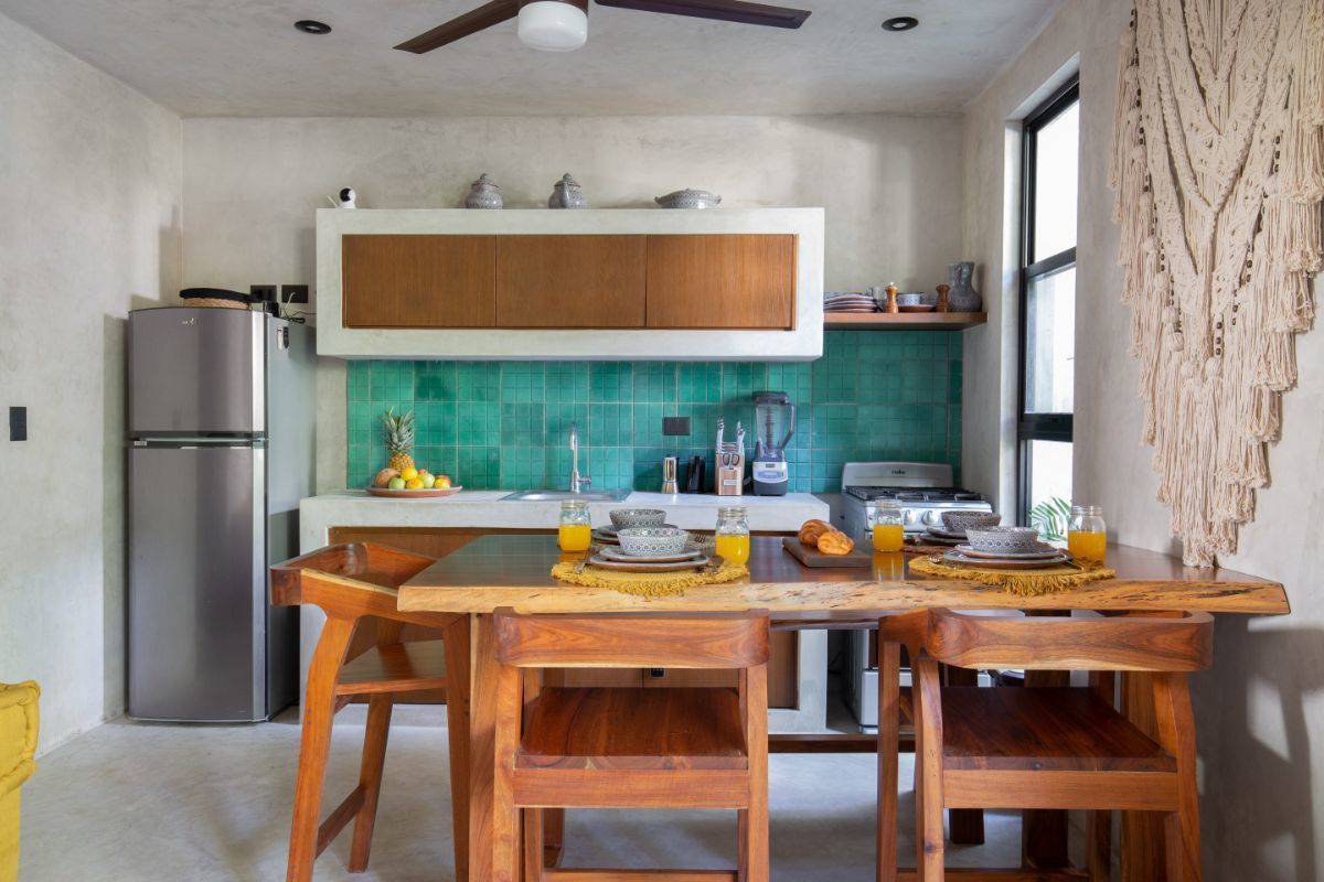 6 de 24: comedor y cocina