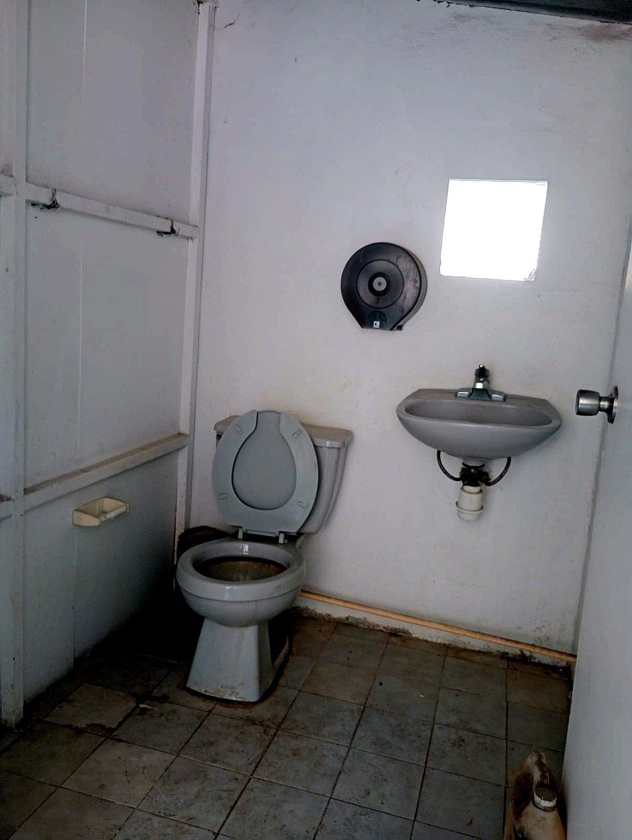 Local comercial en Pueblito de Rocha, Guanajuato, foto 7 de 27