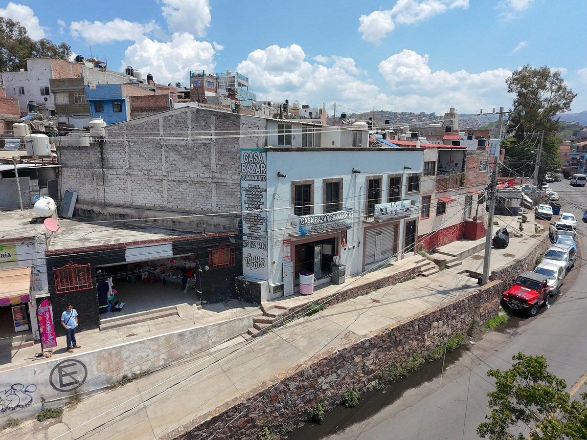 Local comercial en Pueblito de Rocha, Guanajuato, foto 19 de 27