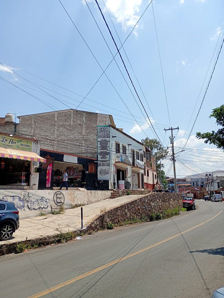 Local comercial en Pueblito de Rocha, Guanajuato, foto 20 de 27
