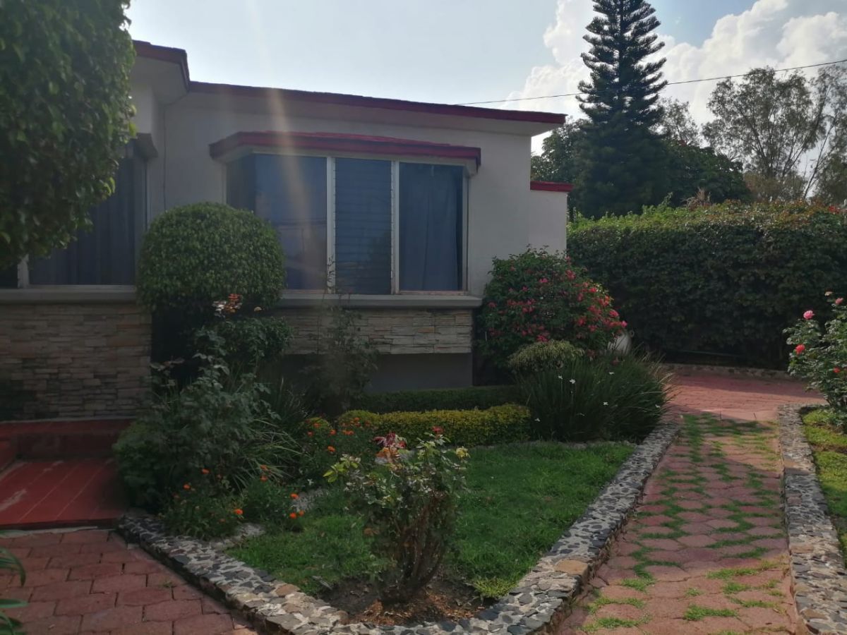 Renta Casas, Jurica Campestre, Qro76 $ 45 Mil Querétaro, 1250 M² -  Allproperty