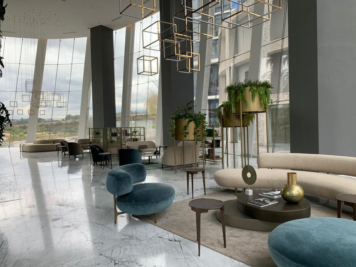 3 de 42: Lobby