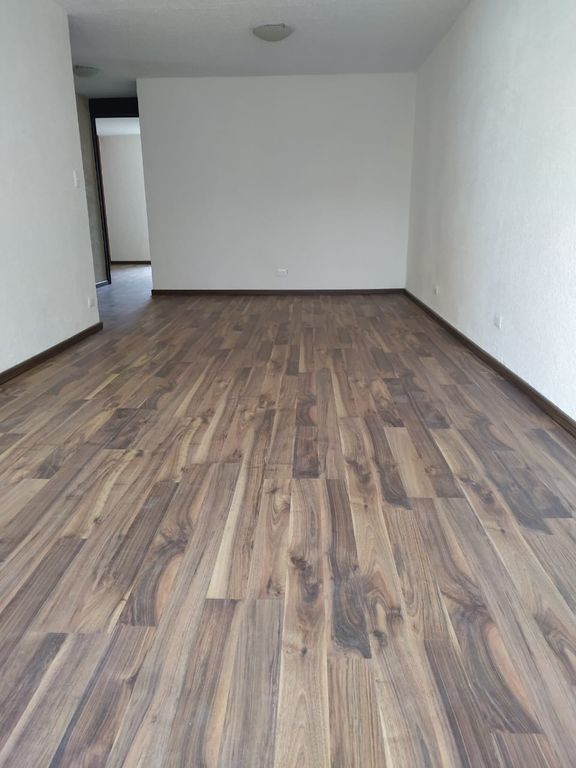 2 de 12: Sala