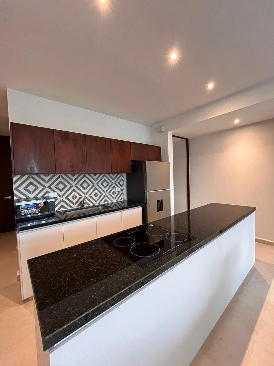 17 de 26: MODELO 2 RECAMARAS