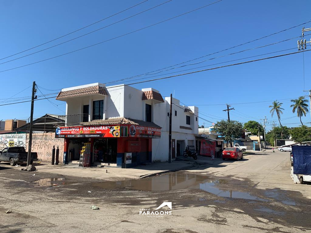 1 locales en renta en Colonia benito juarez, Mazatlan, Sinaloa -  