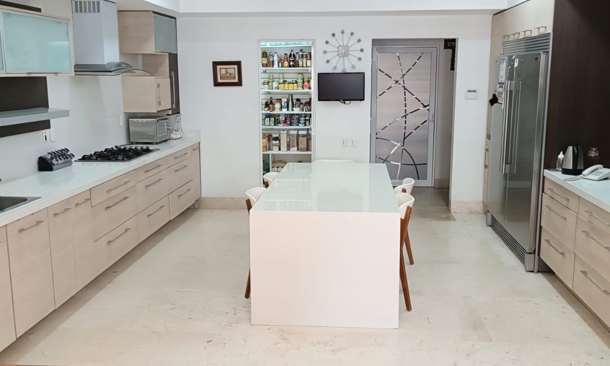 2 of 34: Venta Casa ,800 m2, Alamos 1a sec, Querétaro