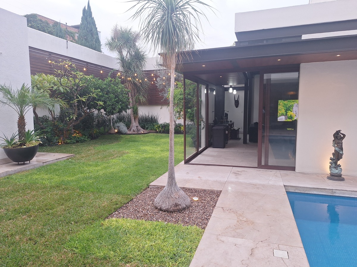 1 de 34: Venta casa 800 m2 Alamos 1a sec Queretaro