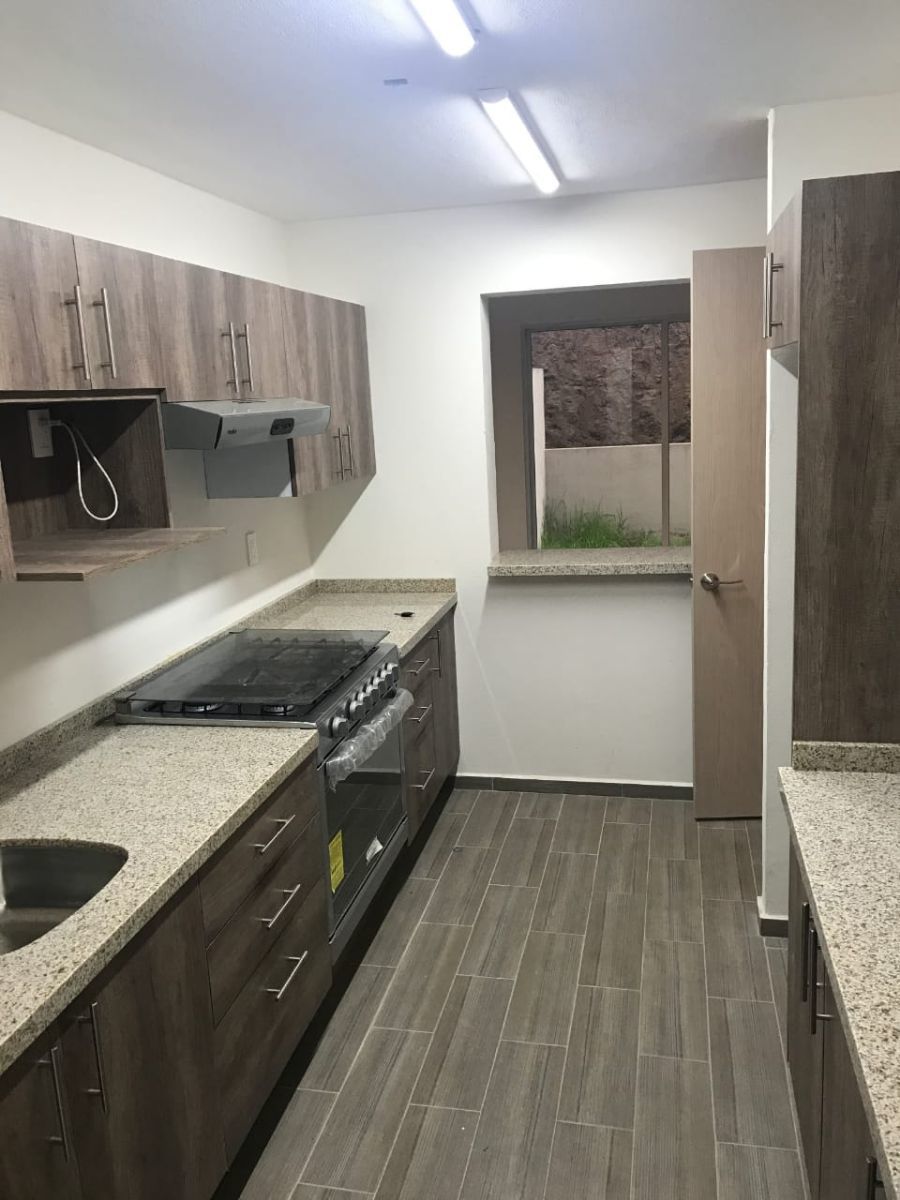 Casa en condominio en Bosque Real, Huixquilucan, foto 2 de 16