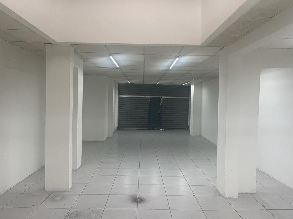 Local Comercial en  Zona 5 - Miniatura 2