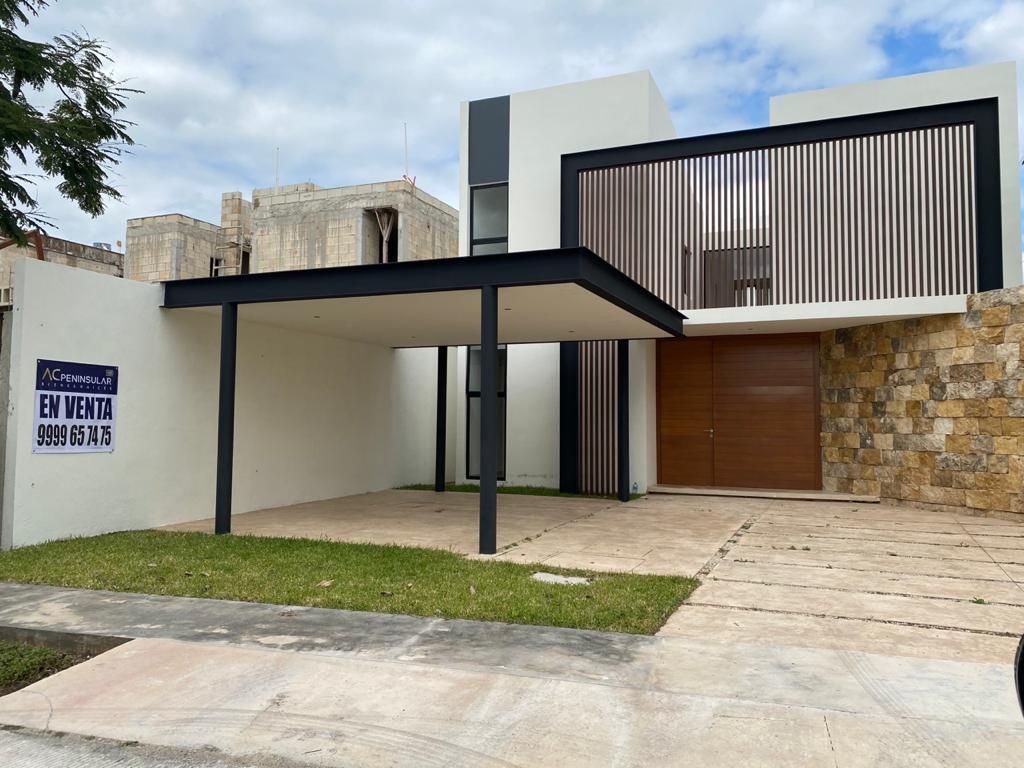 Beautiful Residence with Exclusive Design and Solar Cells, photo 1 of 17