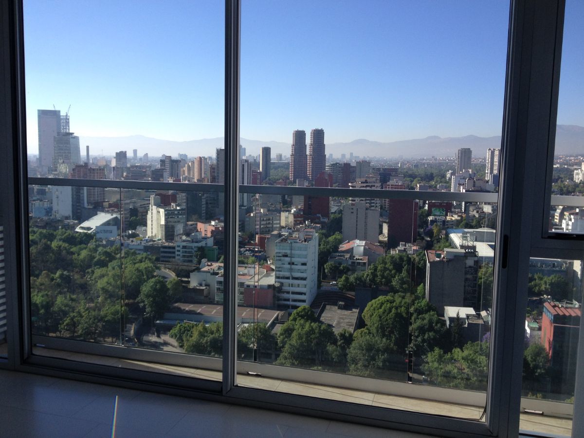 1 de 32: ENVIDIABLES VISTAS-PARQUES POLANCO - VENTA - CARMEN LABORIN