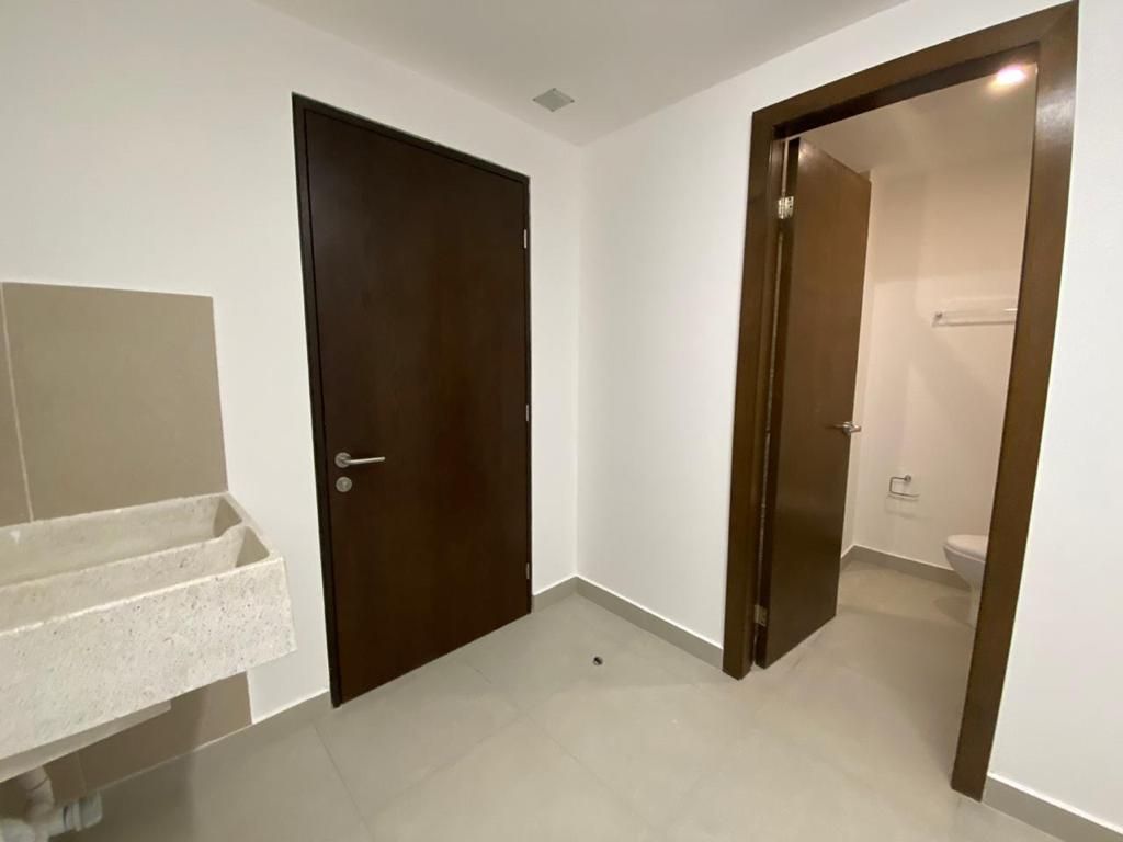 7 de 39: Cuarto de Servicio