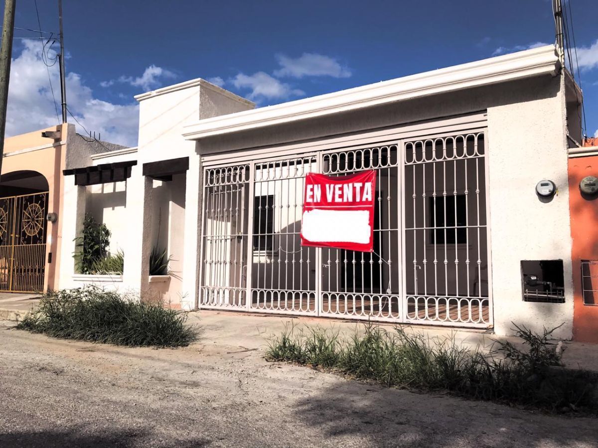 Venta de casa en polígono 108, Mérida, Yucatán.