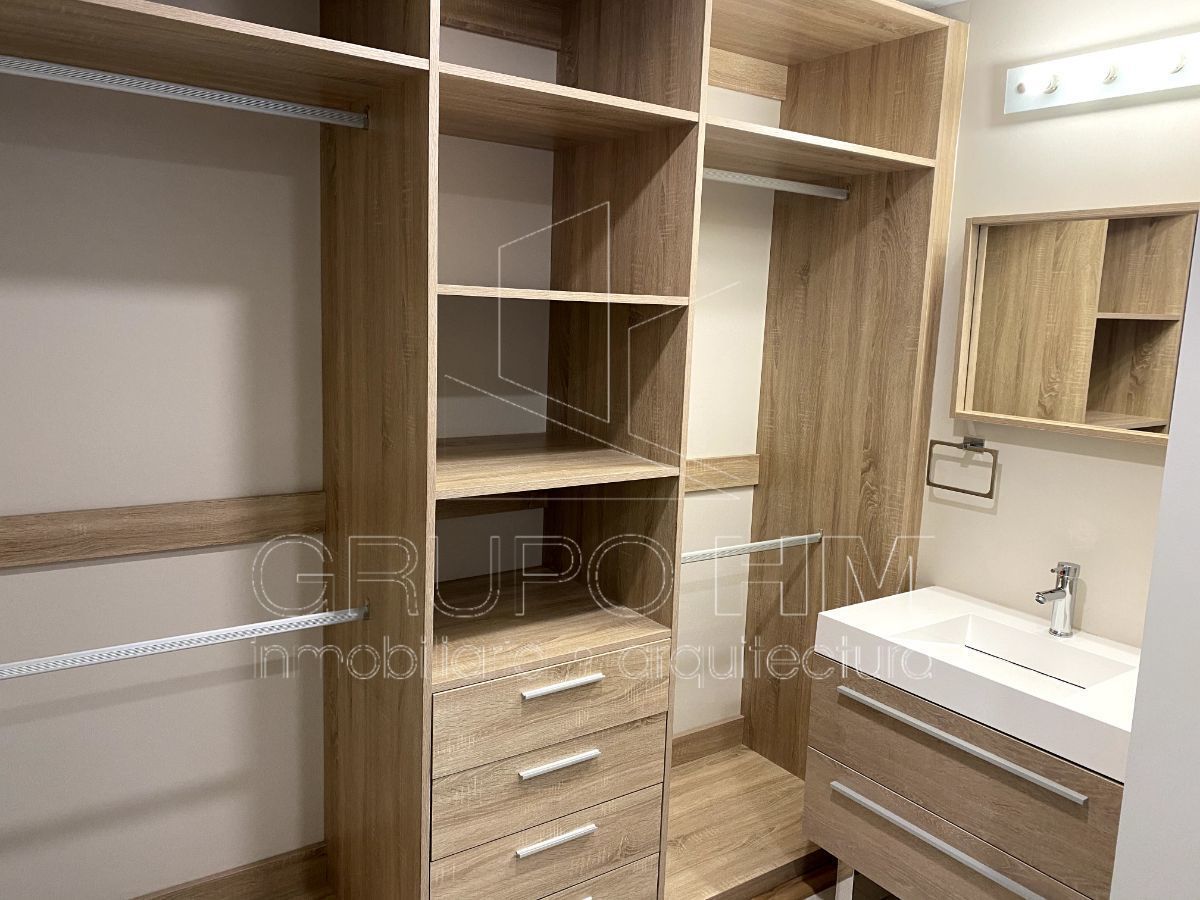 11 de 13: Vestidor Recamara Principal