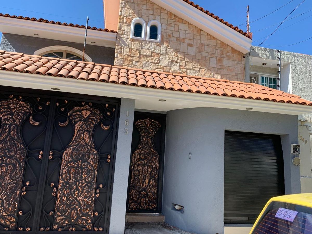 Casa en VENTA en Colonia Seattle Zapopan