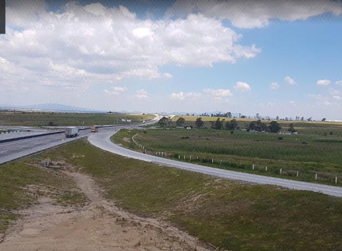 Terreno de 5.6 hectareas en Macrolibramiento Queretaro, Palmillas