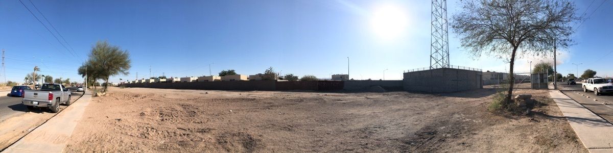2 de 13: Foto panorámica del terreno.
